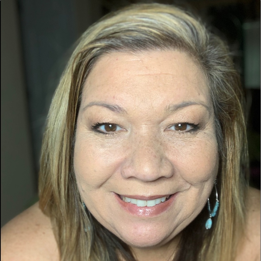 Meet your Posher, Kim